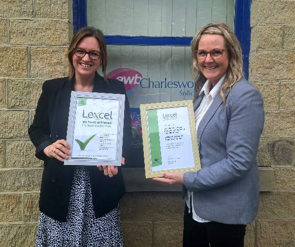 Amanda and Lois holding certificates